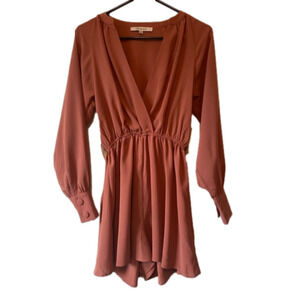 NWT Women's XS‎ Boho Chic Long Balloon Sleeve V Wrap Neck Mauve Oversized Romper